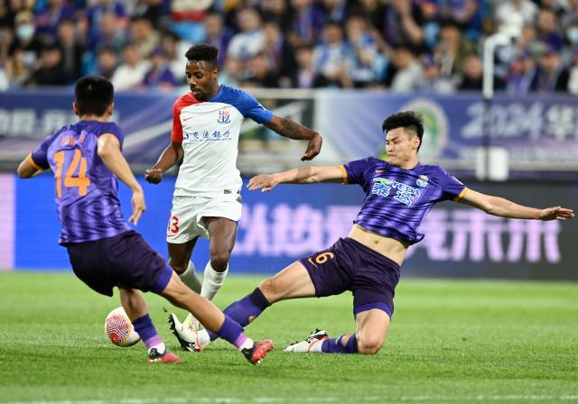 半岛·BOB官方网站-残阵申花津门受阻 斯卢茨基：进攻端需进一步总结