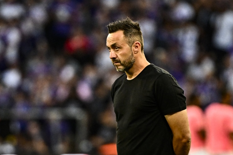 半岛·体育中国官方网-德泽尔比：我们本可以有更好的表现，最难接受的是球队发挥不稳定