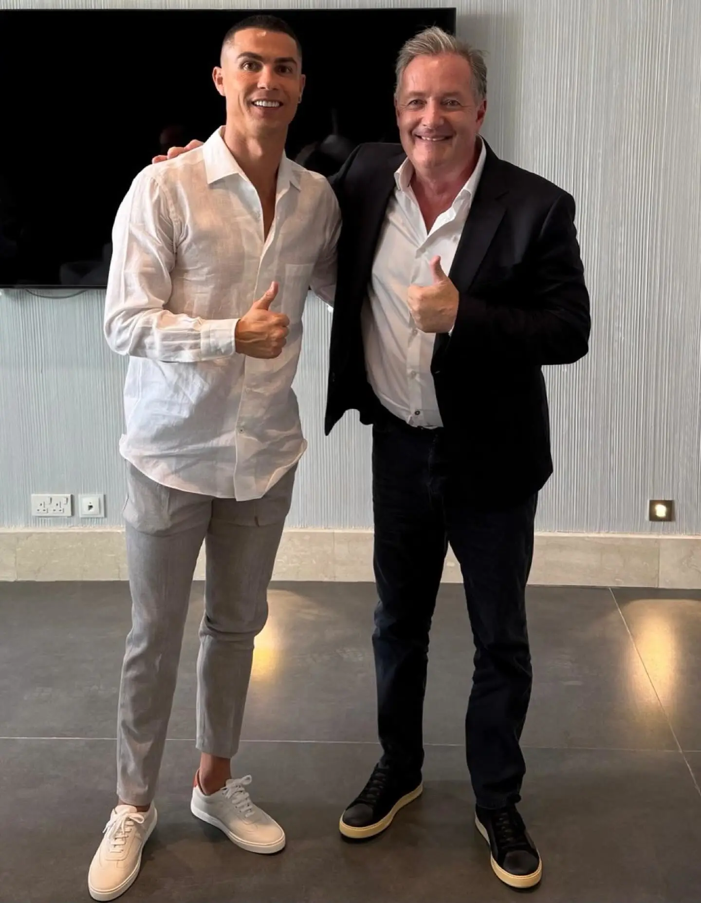 半岛体育-摩根Ins为C罗庆生：史上最伟大的球员，也是个无比真诚的人