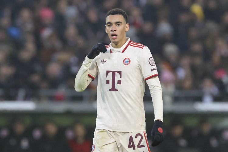 半岛·体育中国官方网-哈曼：乌尔比希、穆西亚拉等人的受伤，对拜仁来说应该影响不大