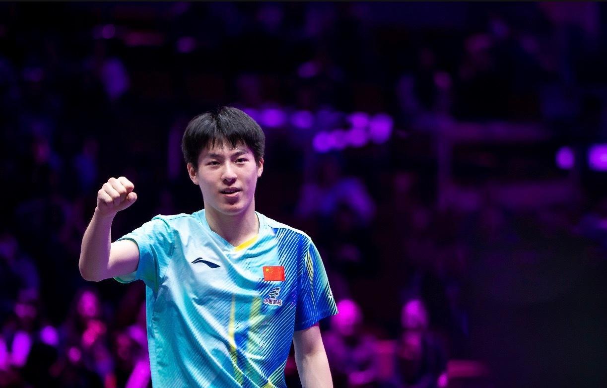 半岛·综合体育官网入口-3-0复仇晋级！国乒19岁1米86新星崛起：曾赢樊振东，提前上位？