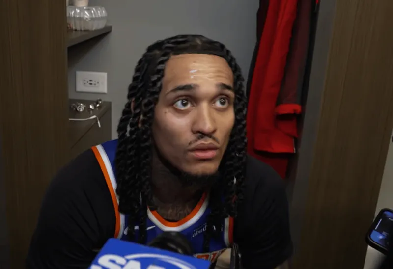 半岛体育-克拉克森采访全文：过去几场我们打得稍慢，今天尝试打快点